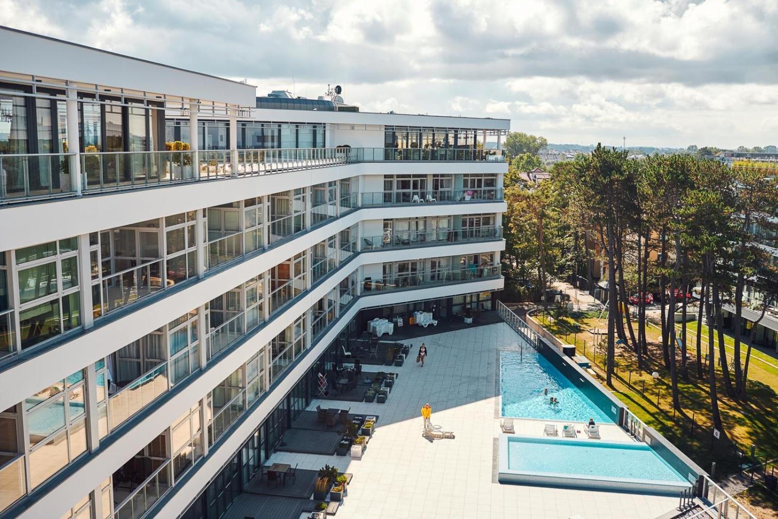 Dune Beach Resort - A Mielno  Bagian luar foto